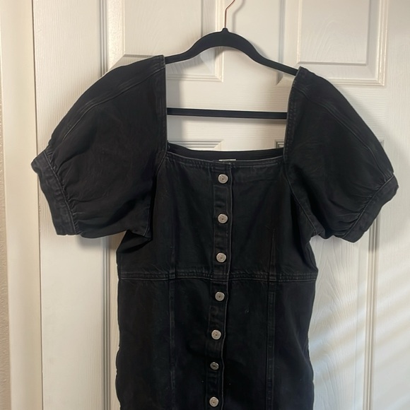 NWT 🖤 LEVI'S RHODE DENIM MINI DRESS BLACK MEDIUM 🖤 - Picture 5 of 15